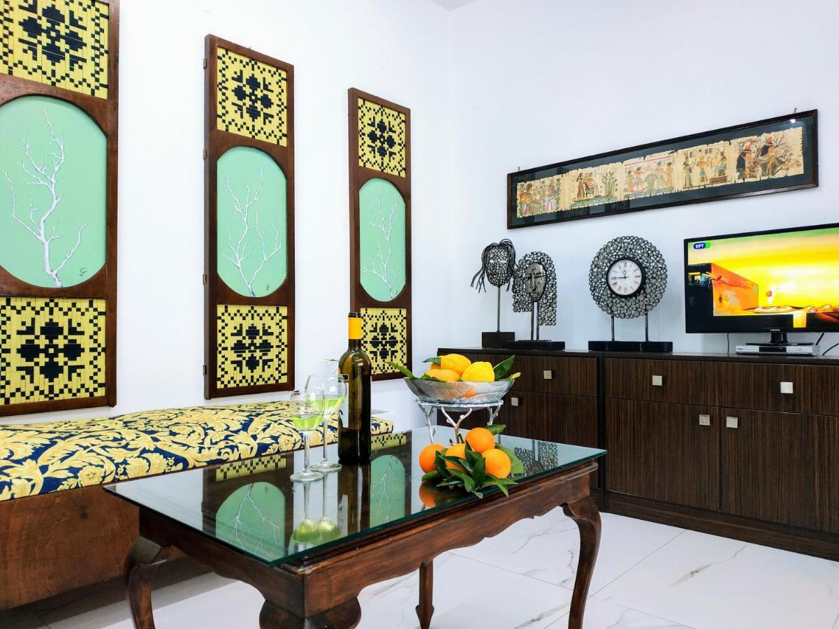 Suite Of Light Rooms Perama  Exterior foto