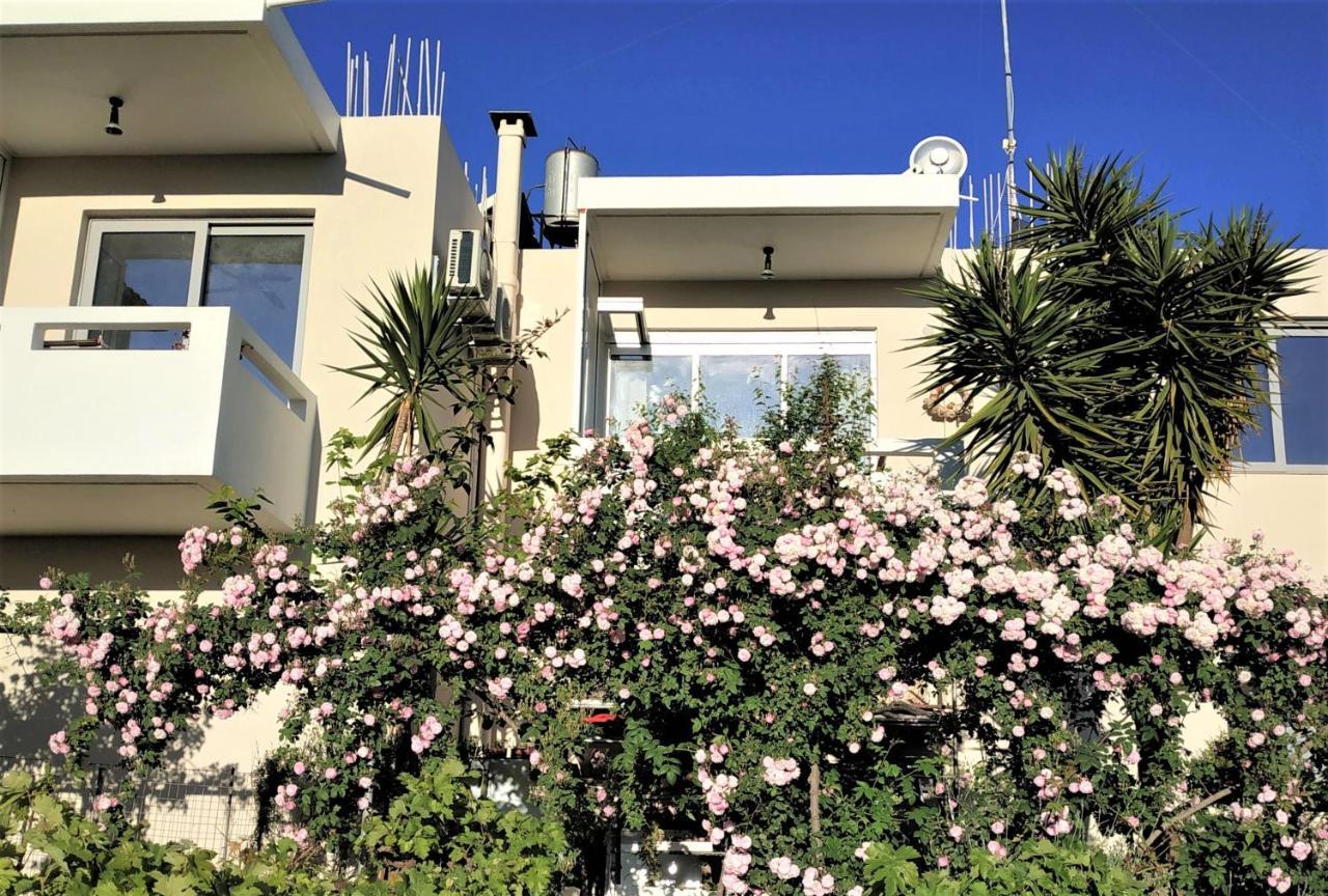 Suite Of Light Rooms Perama  Exterior foto