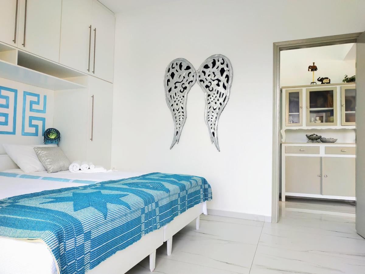 Suite Of Light Rooms Perama  Exterior foto