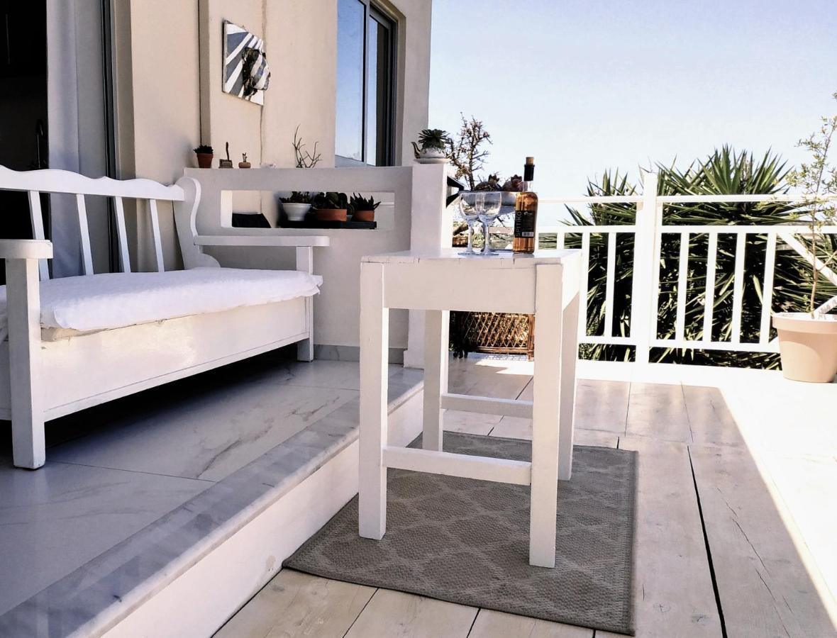 Suite Of Light Rooms Perama  Exterior foto